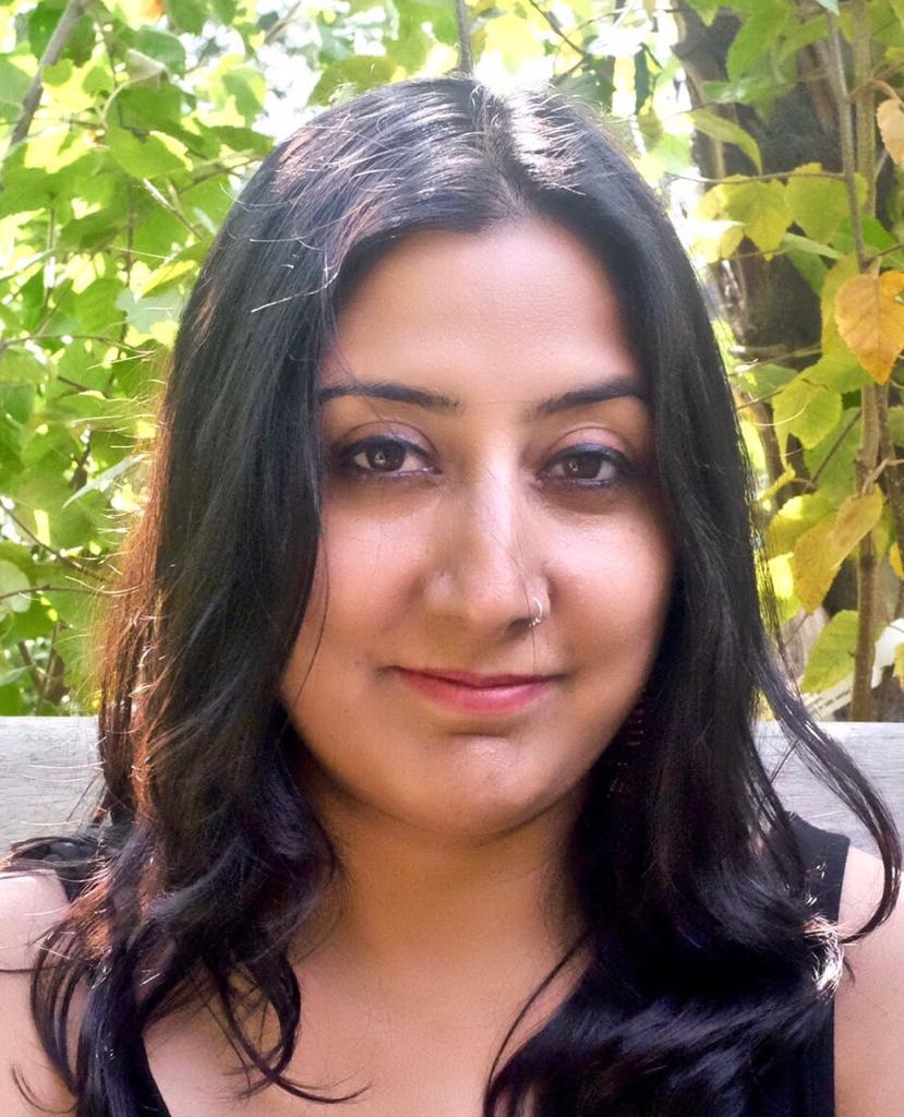 Schreiben und Übersetzen sind keine neutralen Tätigkeiten: Ein Interview mit Kavita Bhanot